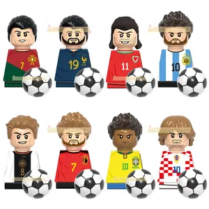 Dünyaca ünlü futbol oyuncusu Ronaldo Messi De Bruyne momoplastik Mini tuğla yapı taşı figürü Juguete çocuklar oyuncak
