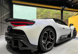 Kit de cuerpo de fibra de carbono seco de alta calidad para <span class=keywords><strong>Maserati</strong></span> Mc20 Upgrade SD estilo falda de labio delantero difusor trasero Spoiler BodyKit - Product Image 4