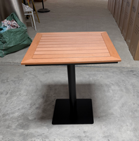 Ensemble de table et de chaises de restaurant moderne en alliage d'aluminium durable pour restaurant, ferme, parc