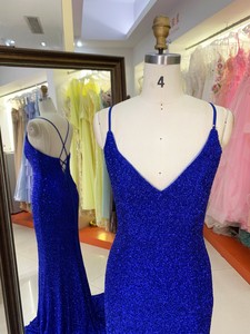 Vestido de Noche de Satén Priscilla Azul Marino 2026 para Mujer, Elegante, Cuello Alto, Silueta Recta, Largo hasta el Suelo, Detalle de Abertura Alta, Cintura Natural - Product Image 2