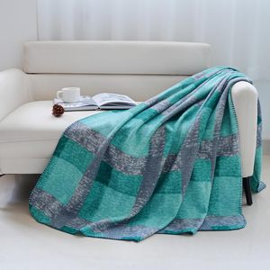 Bán Buôn 100% Polyester Cực Lông Cừu Chăn Tùy Chỉnh Màu Rắn Siêu Mềm Dệt Kim Thân Thiện Với Môi Biểu Tượng Tùy Chỉnh Kích Thước Du Lịch - Product Image 2