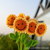 Bouquet de tournesols en crochet fait main en gros pour la fête des Mères, les enseignants, les anniversaires, les cadeaux, la décoration de Noël et de la maison