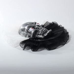 Corona colgante de terror para Halloween, decoración de casa embrujada con esqueleto, suministros de fiesta - Product Image 4