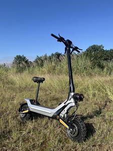 สกู๊ตเตอร์อลูมิเนียมอัจฉริยะพับได้พิเศษพร้อมระบบ GPS สำหรับการเดินทางในเมืองสมัยใหม่ - Product Image 4
