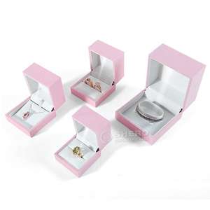 Boîte à bijoux en plastique rose personnalisée avec logo pour bague, pendentif, bracelet, collier, boucles d'oreilles, boîtes à bijoux - Product Image 2