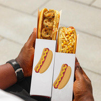 Venta al por mayor logotipo personalizado sándwich Churros comida papel embalaje maíz merienda pastel personalizado tablero de papel perro caliente para llevar caja de comida