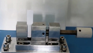 Máquina de Teste de Impacto por Queda de Peso 5.5J 11J/Máquina de Teste de Impacto com Martelo de Pêndulo Preço - Product Image 5