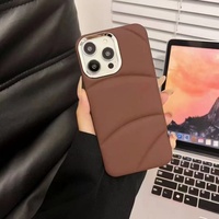 Étui de téléphone portable en TPU givré antichoc, design professionnel, avec cadre de caméra en métal pour 15 14 13
