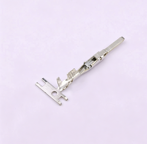 8230-4925 Série <span class=keywords><strong>TS</strong></span> Bornier de terre mâle 1,5 mm plaqué étain Connecteur automobile 20-16 AWG 50A - Product Image 3