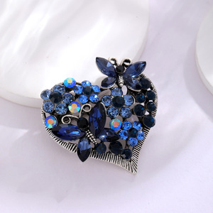 YOUFENG joyería llegada moda elegante y elegante <span class=keywords><strong>Vintage</strong></span> mariposa corazón cristal brillante broche para Mujer Flor broche Pin - Product Image 2