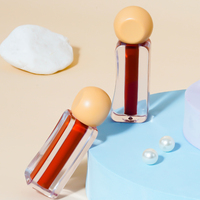 AKIACO Vendeur en gros en gros Huile de maquillage Set de baume à lèvres transparent végétalien biologique Base brillante Tubes de marque privée Brillant à lèvres repulpant