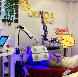 Terapia de luz <span class=keywords><strong>LED</strong></span> profesional médica IIa CE y dispositivo de tratamiento láser para clínicas estéticas terapia de luz <span class=keywords><strong>LED</strong></span> rejuvenecimiento de la piel - Product Image 4