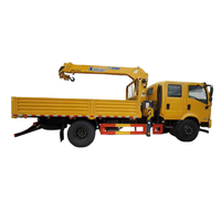 Grue montée sur camion polyvalente de 5 tonnes XC-MG Dongfeng 4x2 à double cabine