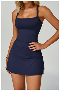 Ensemble de yoga pour femme avec logo personnalisé, effet seconde peau, comprenant un débardeur avec soutien-gorge intégré et une jupe courte taille haute, coupe ajustée, anti-transparence, pour le fitness et le sport - Product Image 5