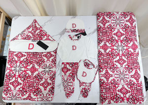 Tutina per <span class=keywords><strong>Neonati</strong></span> Set di Cinque Pezzi Qualità Garantita per Bambini Appena Nati - Product Image 3