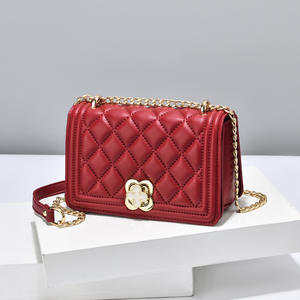 Bolso de Hombro, Bandolera y de Mano, Moderno, Elegante, de Alta Gama y Gran Capacidad - Product Image 4