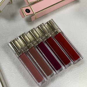 Rouge à lèvres mat hydratant vegan bio, étiquette privée OEM, logo personnalisé, rouge nude, imperméable, longue tenue, cosmétiques en gros - Product Image 5