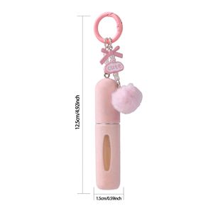 Flacon de parfum rechargeable portable de 5 ml avec logo personnalisé, atomiseur avec porte-clés pompon pour sac à main, sac à dos, usage quotidien pour femmes - Product Image 2