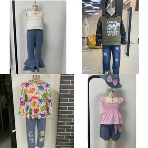 สินค้าใหม่ ชุดฤดูร้อนสำหรับเด็กผู้หญิง เสื้อผ้าฝ้ายเด็ก ชุดเซ็ต 2 ชิ้น พร้อมเสื้อยืด กระโปรงยีนส์ กางเกง และเสื้อกล้ามสำหรับเด็ก - Product Image 2