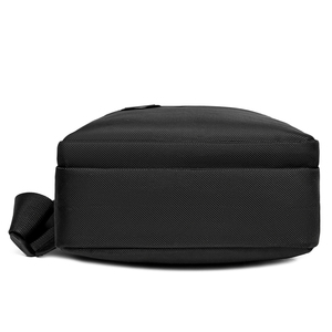 Voyage bandoulière <span class=keywords><strong>poitrine</strong></span> Gym loisirs marche course décontracté bandoulière <span class=keywords><strong>poitrine</strong></span> <span class=keywords><strong>sac</strong></span> hommes porter prise casque - Product Image 3