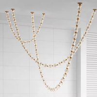 Projet personnalisé Hôtel Salon Escalier Lampe suspendue à LED Longue chaîne de luxe Lustre en métal et cristal Suspension