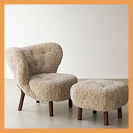 Fauteuil en laine de style moderne avec pieds en bois Chaise d'appoint élégante en peau de <span class=keywords><strong>mouton</strong></span> pour le salon, l'hôtel ou les loisirs - Product Image 2