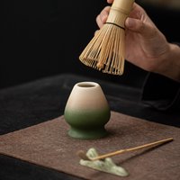 Harmony Bol en céramique moderne à bec verseur, motif floral en relief, vert dégradé, style Matcha, avec base en bambou, écologique, Japandi Wabi Sabi