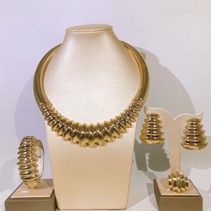 Yulaili nuovissimo costume africano 18k placcato oro set di gioielli dubai stile vintage zircone regali per feste gioielli donna - Product Image 6