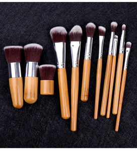 11 Pieces Makeup Brush <span class=keywords><strong>Set</strong></span> Bambu Maquiagem Escova Único Hot Selling Logo Custom Bamboo Handle Mini Bamboo Opp Bag Cabelo Sintético - Product Image 4