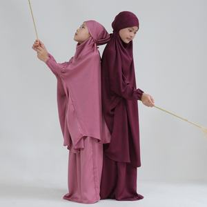 Sıcak satış Abayas tasarımlar kızlar başörtüsü elbise sevimli saten 2 parça Abaya seti çocuk namaz etek geleneksel müslüman giyim CD0019 - Product Image 3