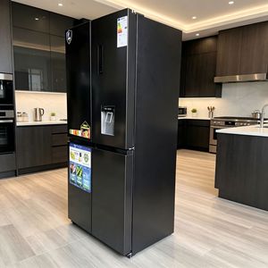 Refrigerador Negro de 4 Puertas con Dispensador de Agua, 560L de Gran Capacidad, Enfriamiento por Aire, Sin Escarcha, para el Hogar, Gran Capacidad - Product Image 3