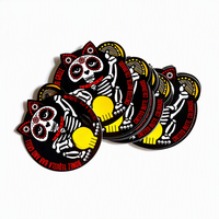 Autocollant en vinyle découpé sur mesure, autocollant souvenir imperméable auto-adhésif avec logo OEM pour promotion et décoration d'ordinateurs portables et de bagages