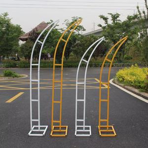 7フィート6インチのメタルアーチ背景スタンドセット、2つのカーブフラワーアーチ、ムーンウェディングフレームスタンド、セレモニー、誕生日、記念日の装飾用 - Product Image 3