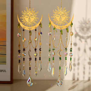 Prismas <span class=keywords><strong>de</strong></span> Cristal Naturales Colgantes con Diseño <span class=keywords><strong>de</strong></span> <span class=keywords><strong>Sol</strong></span> <span class=keywords><strong>y</strong></span> <span class=keywords><strong>Luna</strong></span>, Decoración <span class=keywords><strong>de</strong></span> Cristal, Artesanías para el Hogar, Venta al Por Mayor - Product Image 1