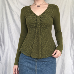 T-shirt femme Y2K en dentelle à manches longues, col en V, froncé, style peplum, coupe ajustée, tricoté en polyester et élasthanne, haut décontracté pour l'automne - Product Image 4