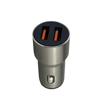 Harga pabrik sertifikat CE RoHs USB ganda Output 5V 3,1 a pada saat yang sama Adaptor pengisi daya mobil logam pengisi daya efisien
