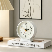 Horloge de bureau analogique électronique silencieuse moderne, ronde, en métal, mini, à piles, avec alarme, pour chambre à coucher, bureau, décoration de la maison