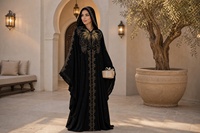 Abaya musulmane de luxe en polyester et mousseline, col en V, à capuche, manches évasées, robe asymétrique avec perles, coupe ample pour festivals et banquets