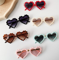 Nouvelles lunettes de soleil pour enfants en gros, modèle 2025, roses, pour visage en forme de cœur, lunettes de soleil pour enfants, lunettes en forme de cœur
