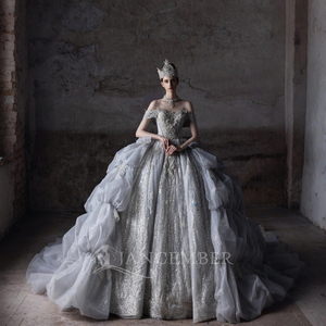 Vestido de Novia Moderno Estilo Vintage LSHT064, Largo Hasta el Suelo, con Hombros Descubiertos, Lentejuelas Brillantes, Estilo Princesa, con Apliques de Cristal y Encaje - Product Image 1