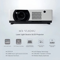 Projecteur laser 8200 lumens avec 4K HDR pour les grandes salles de conférence et les installations d'auditorium professionnelles