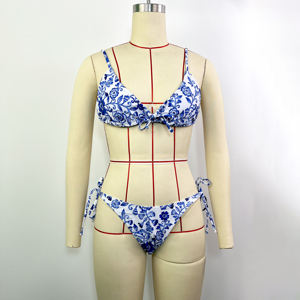 Set Bikini Segitiga Motif Bunga Wanita, Pakaian Renang Dua Potong dengan Tali Samping dan Potongan Tinggi, Pakaian Renang Tanpa Punggung dengan Tali, Baju Renang Pantai - Product Image 4