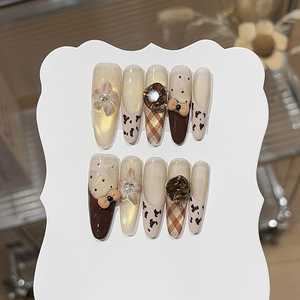 Unghie Finte di Lusso Grigio Champagne Scintillante con Effetto Occhio di Gatto e Diamanti K9 - Product Image 4