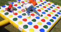 Offre Spéciale usine tapis gonflable pour jeux Twister jeu de société rebondissant Twister corps équilibre jouet tapis avec plaisir pour le team building
