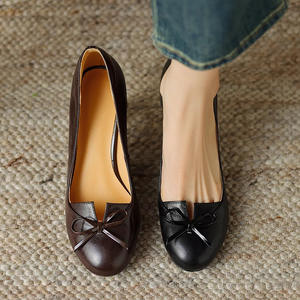 Zapatos de Novia Franceses Mary Jane para Mujer, Verano 2026, con Tacón Grueso, Tiras Cruzadas Transpirables y Cuero Genuino - Product Image 4