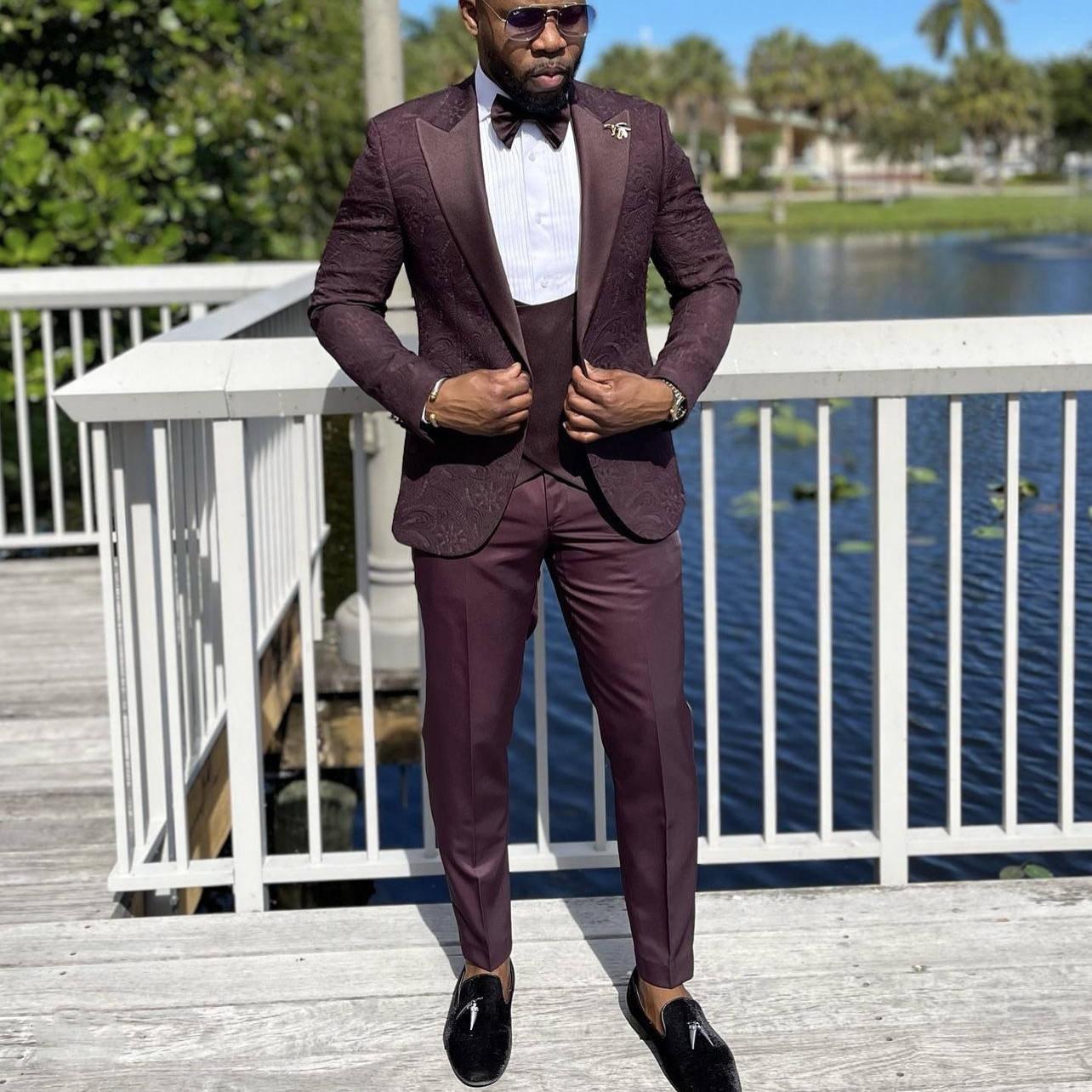 Custom Tailored Jacquard Wedding Suit for Men Piece Set