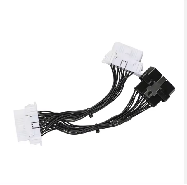 Customized one male to two female j1962 OBD2Y cable OBD-II 16-pin suitable for splitter expansion connection cable