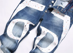 <span class=keywords><strong>Jeans</strong></span> da <span class=keywords><strong>Uomo</strong></span> in Denim con Stampa Digitale, <span class=keywords><strong>Vita</strong></span> Media, <span class=keywords><strong>Skinny</strong></span>, Slim Fit, 100% Cotone, Lavaggio Chiaro, Produzione OEM, Vendita all'Ingrosso - Product Image 3