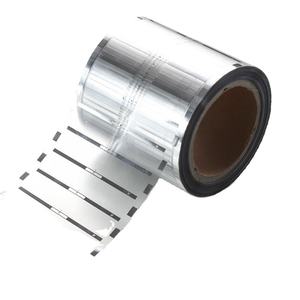 Etiqueta Adhesiva RFID Pasiva UHF Inteligente para Control de Acceso, Resistente al Agua, Distancia de Lectura de 8 m, Clase 1 EPC Global, Venta al por Mayor de Fábrica - Product Image 3