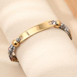 Bracelet <span class=keywords><strong>Liberty</strong></span> personnalisé à la mode <span class=keywords><strong>cordon</strong></span> de coton bijoux pour femmes Bracelet lettres personnalisées Bracelet à breloques coeur noir pour maman - Product Image 6